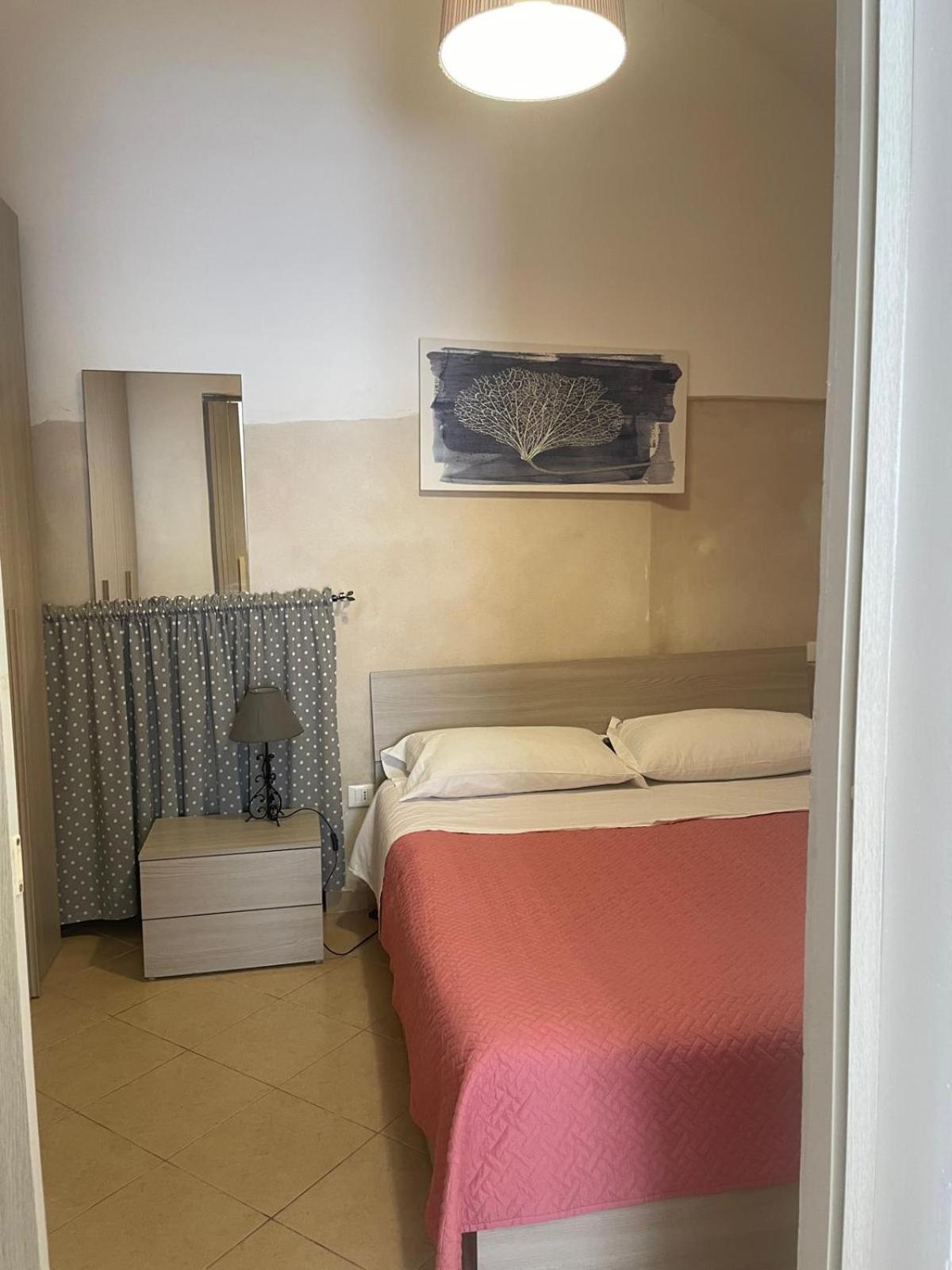 Dimora Cieli Di Dante 17 Apartment โปลีญาโนอามาเร ภายนอก รูปภาพ