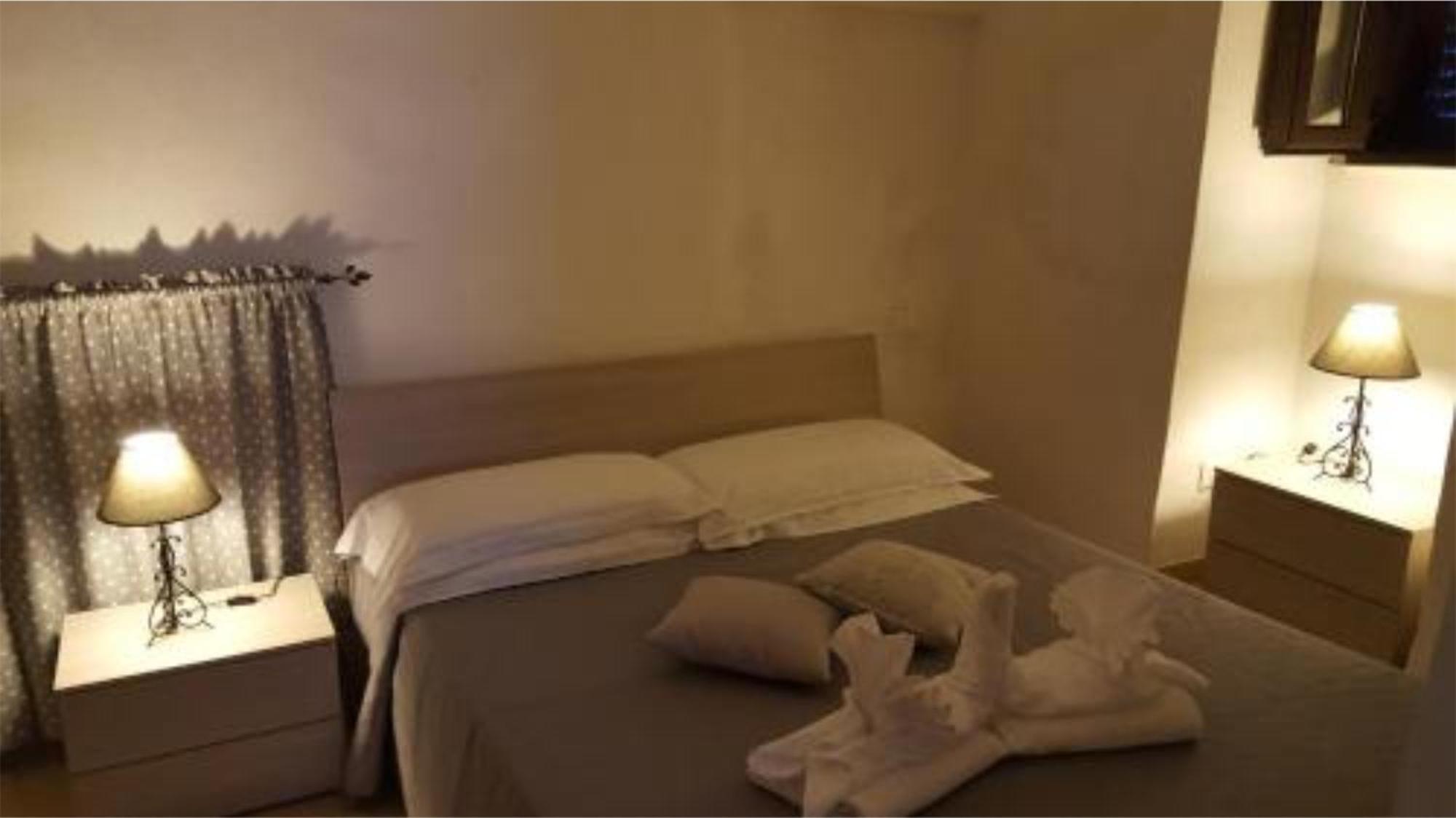 Dimora Cieli Di Dante 17 Apartment โปลีญาโนอามาเร ภายนอก รูปภาพ