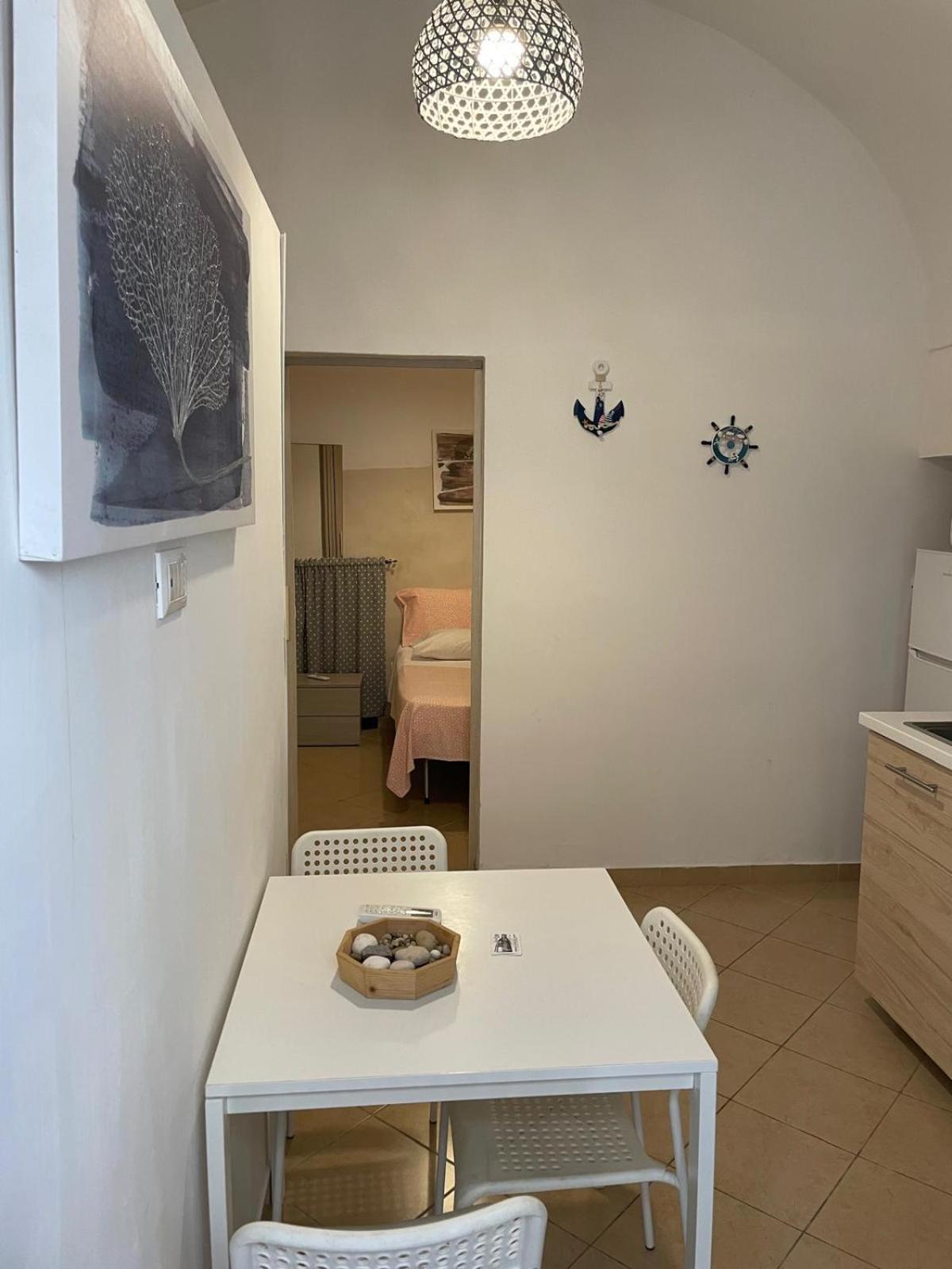 Dimora Cieli Di Dante 17 Apartment โปลีญาโนอามาเร ภายนอก รูปภาพ