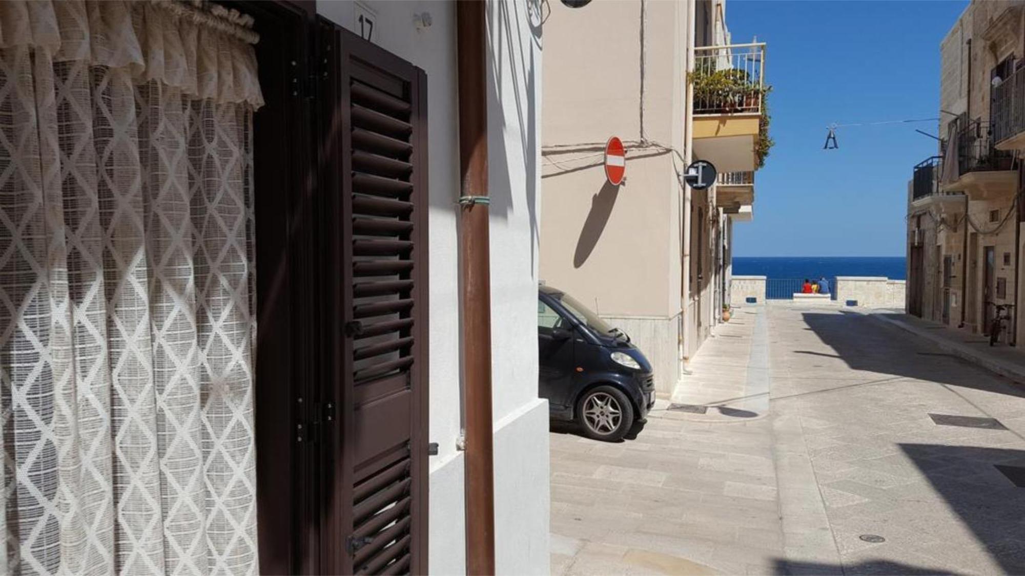 Dimora Cieli Di Dante 17 Apartment โปลีญาโนอามาเร ภายนอก รูปภาพ